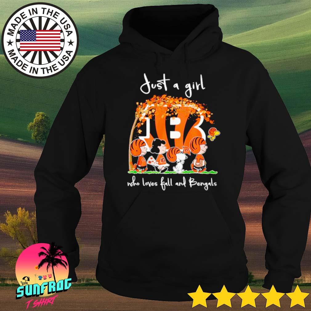 Just A Girl Who Love Fall And Cincinnati Bengals Tee Shirt - Yesweli