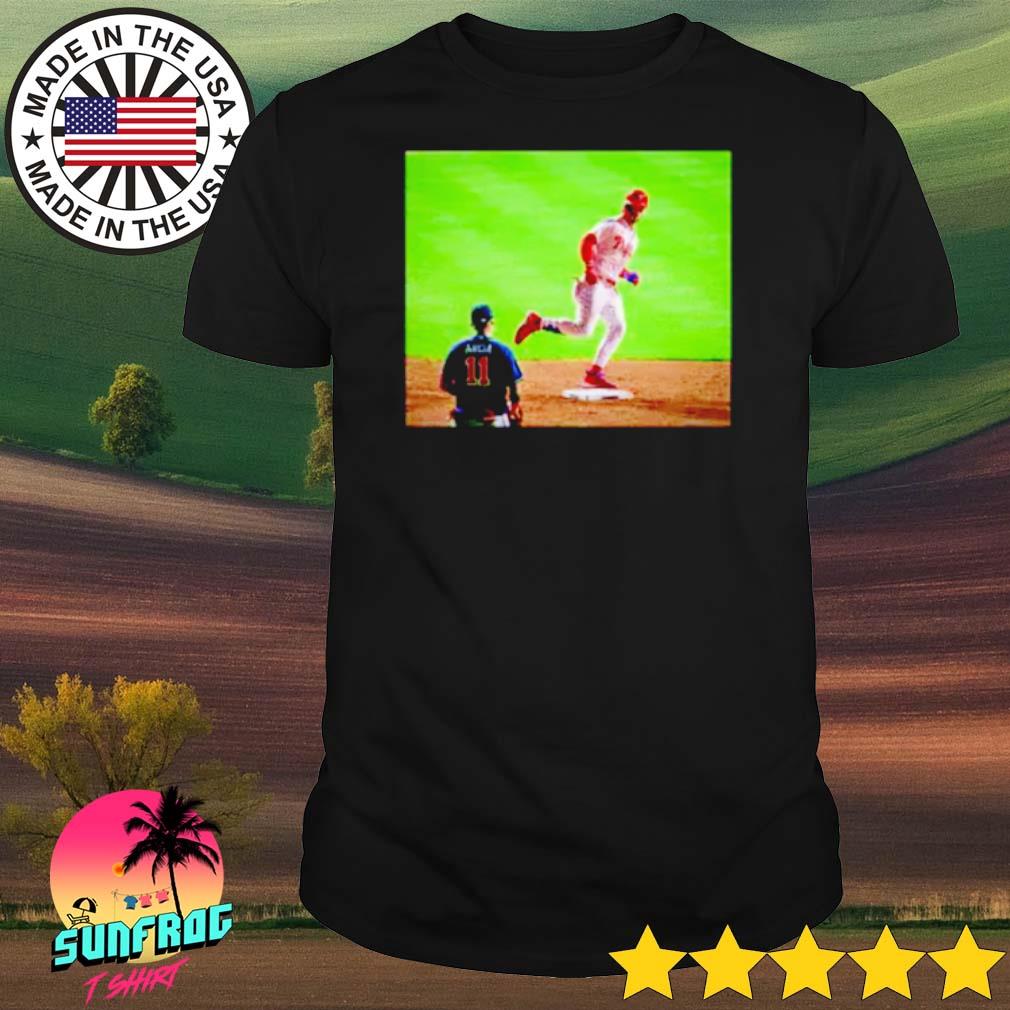 Bryce Harper Look Back Orlando Arcia Shirt - HollyTees